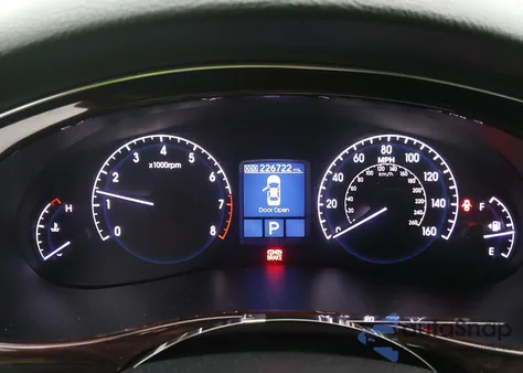 2013 Hyundai Genesis 3.8 z USA, uszkodzony, nr VIN KMHGC4DDXDU235669